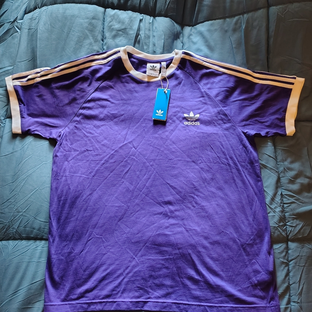 NWT Adidas Classic Tee